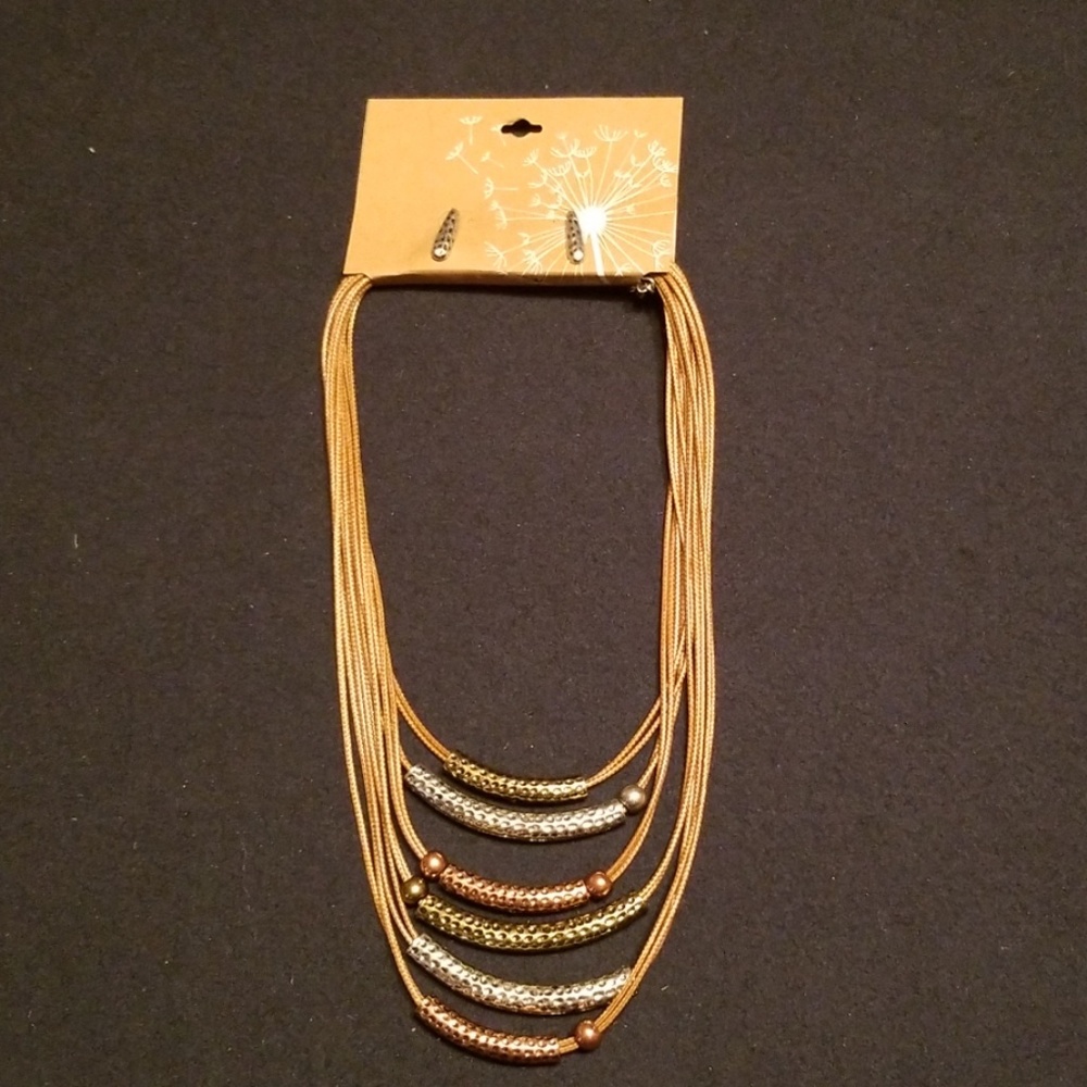 NWT multi strand necklace